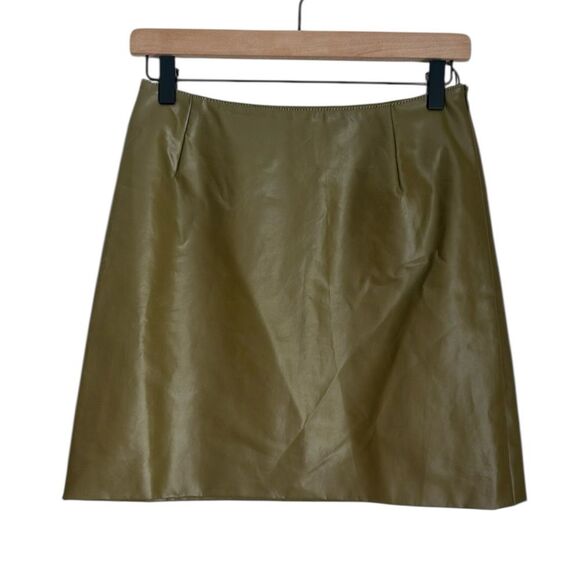 Future Ozbek Faux Leather A-Line Skirt Olive Green Size 8 Made in Italy - Picture 1 of 10